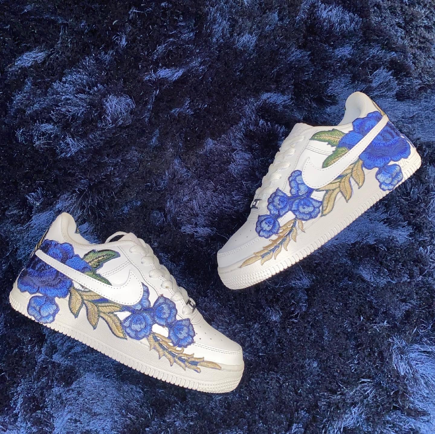 air forces with blue roses